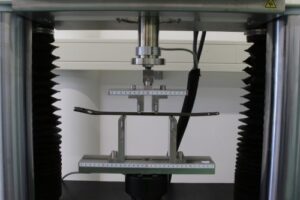 ASTM F1264 Intramedulläre Nägel* 