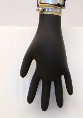 DIN EN 455-4 Haltbarkeit von Handschuhen*