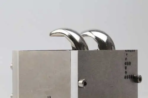 ASTM F3210 Ermüdung Femurkomponente*