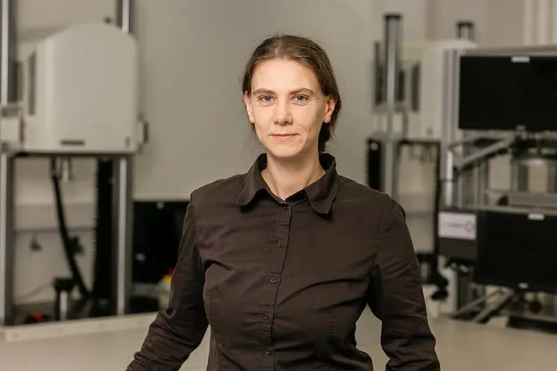 INNOPROOF Carmen Zietz-prueflabor Carmen Zietz Geschäftsführerin vom Prueflabor für mechanische Prüfungen an Medizinprodukten
